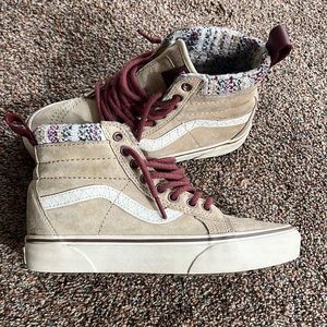 Vans Hightop. Women’s 5.5